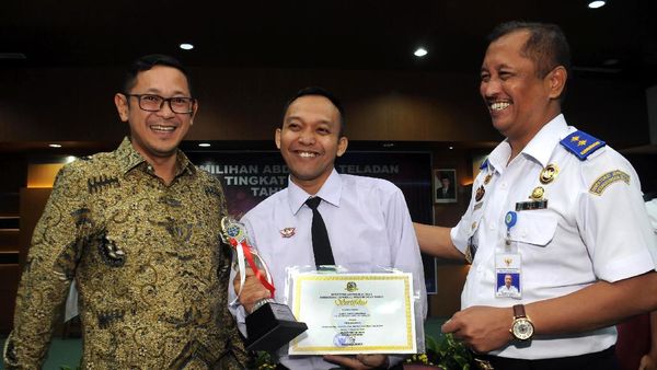Kemenhub Gelar Abdi Yasa Teladan 2017