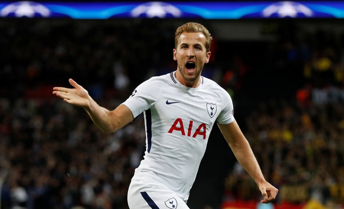 Soccer Football - Champions League - Tottenham Hotspur vs Borussia Dortmund - Wembley Stadium, London, Britain - September 13, 2017   Tottenhams Harry Kane celebrates scoring their third goal    REUTERS/Darren Staples