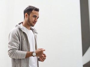 Refal Hady Kesulitan Tampil Pakai Wig untuk Tarian Lengger Maut Refal Hady Kesulitan Tampil Pakai Wig untuk Tarian Lengger Maut