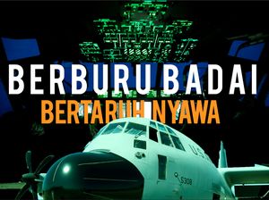 Mereka Terbang Menuju Pusat Badai Demi Akurasi Data Mereka Terbang Menuju Pusat Badai Demi Akurasi Data
