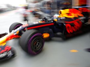 Ricciardo Tercepat, Ungguli Vettel dan Verstappen Ricciardo Tercepat, Ungguli Vettel dan Verstappen