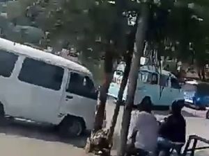 Video Kejar-kejaran Mobil Jadul Vs Dishub ala Fast & Furious