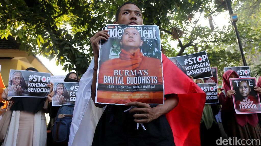 Desak Akhiri Konflik Rohingya, Kedubes Myanmar Didemo Desak Akhiri Konflik Rohingya, Kedubes Myanmar Didemo