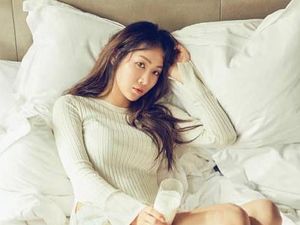 Soyou SISTAR dan Lim Young Woong Bantah Pacaran