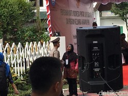 Dikasih Sepeda, Ibu di Banjarmasin Malah Minta Laptop ke Jokowi