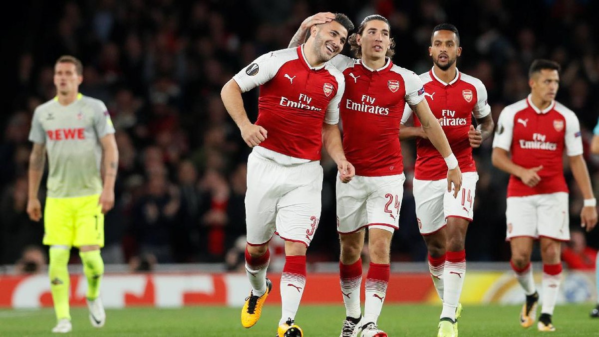 Sead Kolasinac merayakan golnya untuk Arsenal (David Klein/Reuters)
