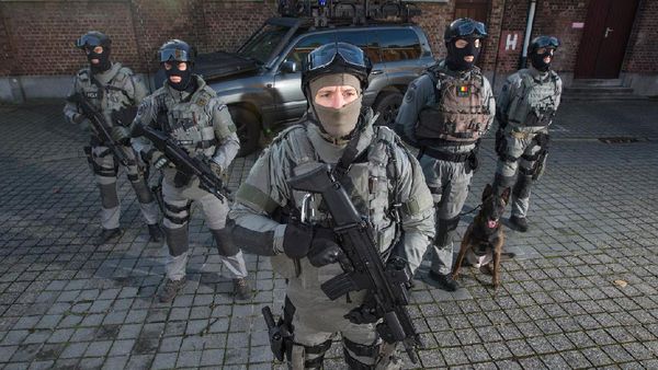 Foto: Gagah! Seragam-seragam Polisi dari Berbagai Negara