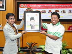 9 Megatrend Politik Nasional ala Romahurmuziy