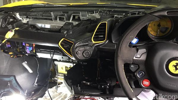 Intip Bengkel Umum Khusus Mobil Premium Yuk.. 