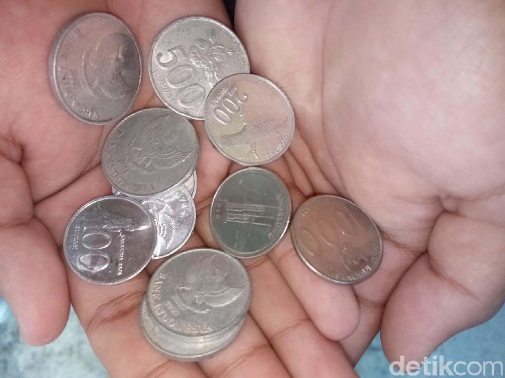 Nasib Duit Receh Rp 100 dan 4 Hal yang Perlu Diketahui Nasib Duit Receh Rp 100 dan 4 Hal yang Perlu Diketahui