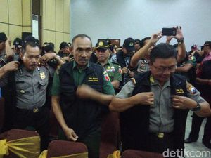 Awasi Orang Asing, Imigrasi Kediri Gandeng Polisi Hingga Camat