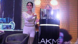 Foto: Kecantikan Cetar Membahana Syahrini yang Disebut Mirip Kim Kardashian