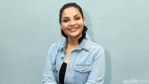 Manisnya Nadira Adnan, Cewek yang Dekat dengan Rizky Nazar
