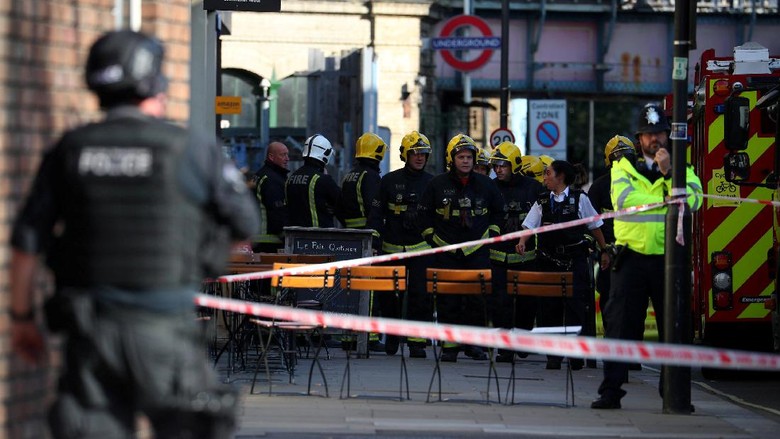 Dalang Bom Kereta Bawah Tanah London Masih Diburu Polisi Inggris