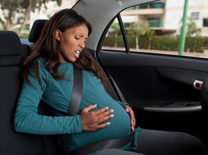Waduh! Selang Sehari, Dua Wanita Melahirkan di Parkiran Resto Burger King Waduh! Selang Sehari, Dua Wanita Melahirkan di Parkiran Resto Burger King