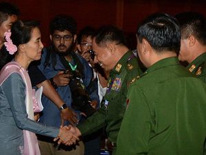 Lika-liku Perjalanan Myanmar Kembali ke Cengkeraman Militer Lika-liku Perjalanan Myanmar Kembali ke Cengkeraman Militer