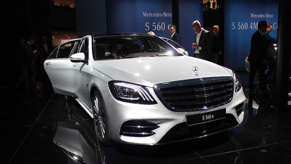 Si Kece Mercedes-Benz S 63 4Matic Cabriolet