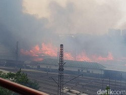 Melihat Lagi Kebakaran di Dekat Alexis yang Kini Sudah Padam