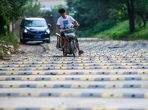 Mengapa Perlu Ada Polisi Tidur di Jalan Raya? Ini Alasan dan Ketentuannya Mengapa Perlu Ada Polisi Tidur di Jalan Raya? Ini Alasan dan Ketentuannya