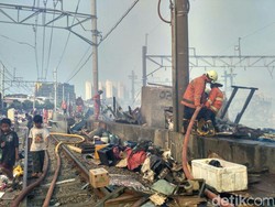 Hampir 3 Jam, Kebakaran Rumah di Belakang Alexis Padam