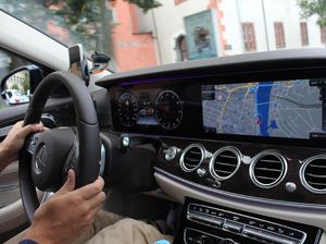 Merasakan Canggihnya Sentuhan Teknologi Mobil Tanpa Sopir