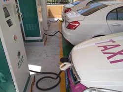 Di China, Bus Hingga Taksi Sudah Pakai Tenaga Listrik