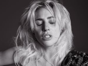 Kumpulkan 35 Juta Dolar, Lady Gaga Sebut Konser Virtualnya Bukan Ajang Donasi