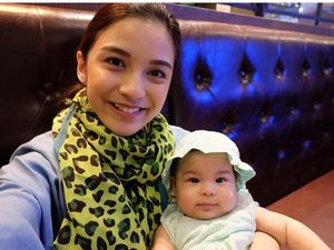 Foto: Imutnya Chelsea Olivia, si Mama Muda