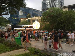 Bonus untuk Penonton GP Singapura: Hujan, Parade Pebalap, dan Aksi Duran Duran