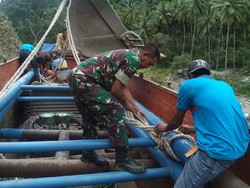 Kampung Binaan Serka Darwis Akhirnya Dibikinkan Jembatan Gantung