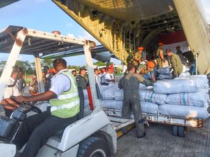 Bangladesh Terima 54 Ton Bantuan untuk Rohingya dari RI