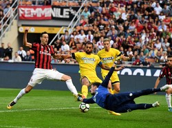 Dua Gol Kalinic Bawa Milan Kalahkan Udinese