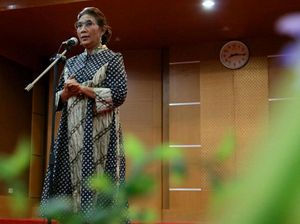 Menteri Susi Tak Ingin Nelayan dan Kelautan Diacak-acak Isu Politik Menteri Susi Tak Ingin Nelayan dan Kelautan Diacak-acak Isu Politik