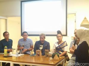 Sandiaga Janji Permudah Izin Pelaku Usaha Kopi