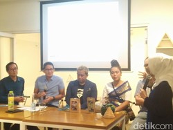 Sandiaga Janji Permudah Izin Pelaku Usaha Kopi