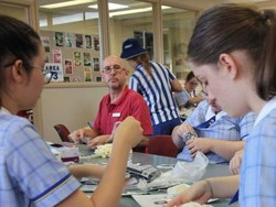 50 Tahun Mendatang Tak Ada Lagi Guru SD Pria di Australia