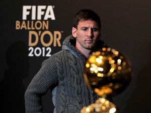 Cuma Pakai Kaus, 5 Gaya Lionel Messi Ini Seharga Motor Sport