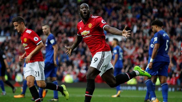Jose Mourinho senang Romelu Lukaku bisa cetak gol lagi. (