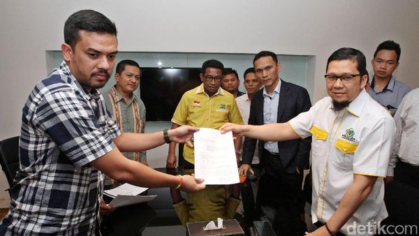 Doli Kurnia Serahkan Surat Keberatan Pemecatan ke DPP Golkar