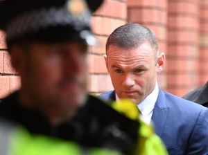 Ngebut dan Mabuk, Wayne Rooney Dilarang Nyetir 2 Tahun