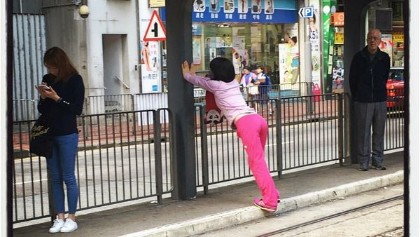 Cara Kreatif Orang-orang Olahraga di Tengah Jalan