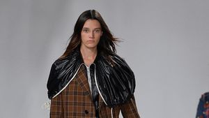 Foto: 25 Koleksi Terbaru Calvin Klein di New York Fashion Week 2017