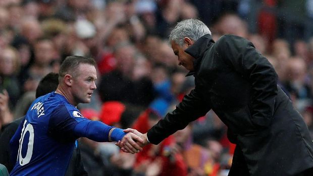 Jose Mourinho tetap memberikan pujian atas perlawanan Everton terhadap MU. (