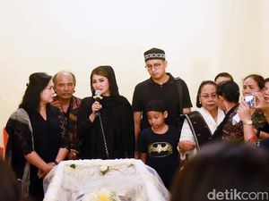 Ibunda Natalie Sarah Meninggal Dunia, Anak Titi DJ Jadi Idola Baru