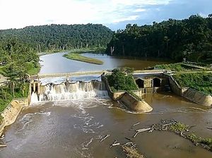 Air di Waduk Hingga Danau Menyusut, Apa penyebabnya? Air di Waduk Hingga Danau Menyusut, Apa penyebabnya?