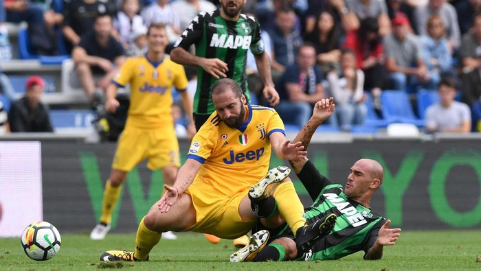 Ini Kata Allegri soal Higuain yang Masih Seret Gol