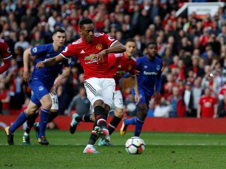 Mourinho: Martial Terus Lebih Baik Setiap Hari Mourinho: Martial Terus Lebih Baik Setiap Hari