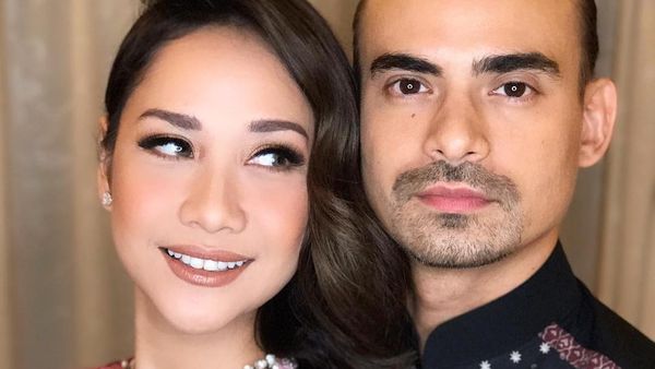 Foto: 6 Artis Cantik yang Terpikat dengan Pria Malaysia