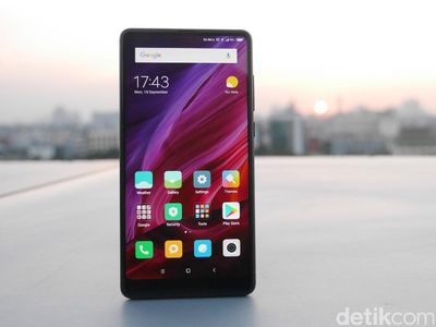 Unboxing Xiaomi Mi Mix 2