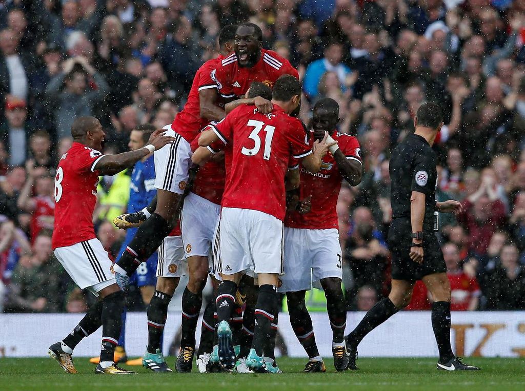Empat Gol MU Tak Kuasa Dibalas Everton Empat Gol MU Tak Kuasa Dibalas Everton